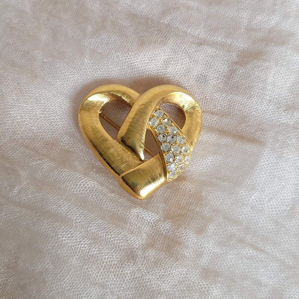 Vintage 90s Monet Heart Brooch Rhinestones Textured Gold Tone Twist